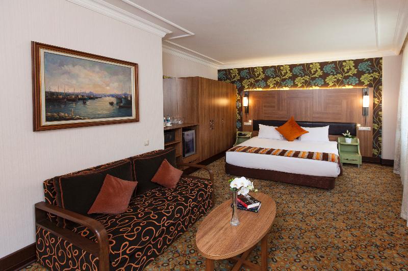 Taksim Otel